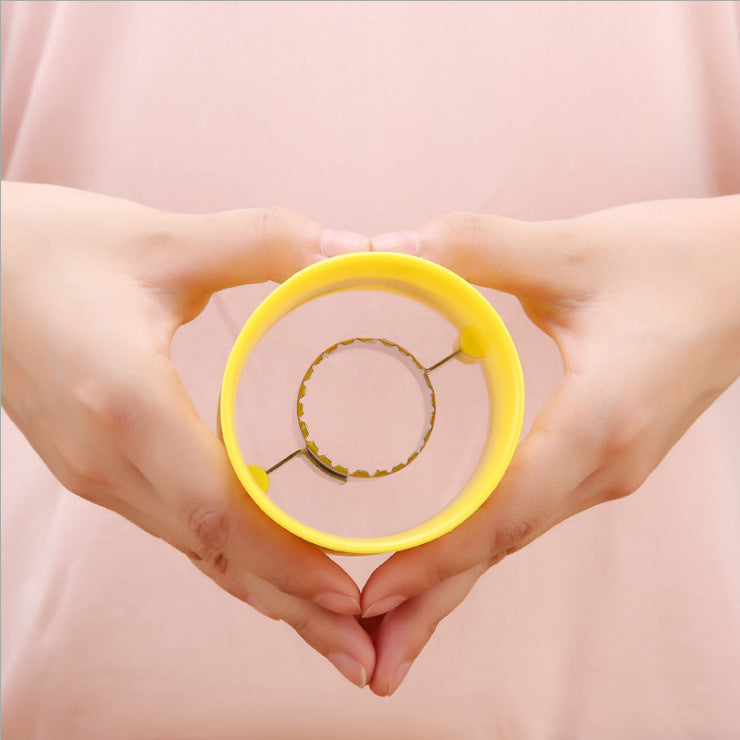 Égreneuse à Maïs Manuelle – L’outil pratique pour décortiquer le maïs en un clin d’œil !